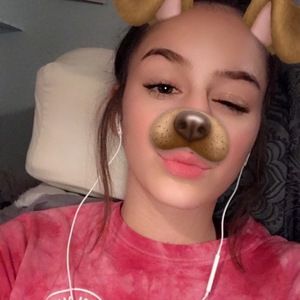 Meet your Posher, Hailey